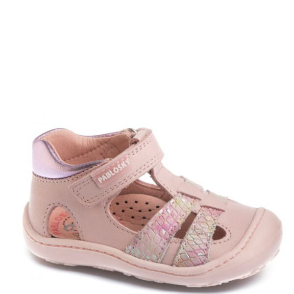 Sandalia de la marca Pablosky modelo Stepeasy 023972 en rosa.