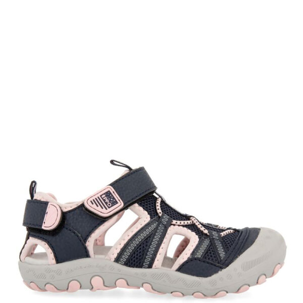 Sandalia de la marca Gioseppo modelo Mazatlan en color azul y rosa. Sandalias deportivas azul marino con detalles rosas. Cierre ajustable al tobillo. Puntera reforzada.
